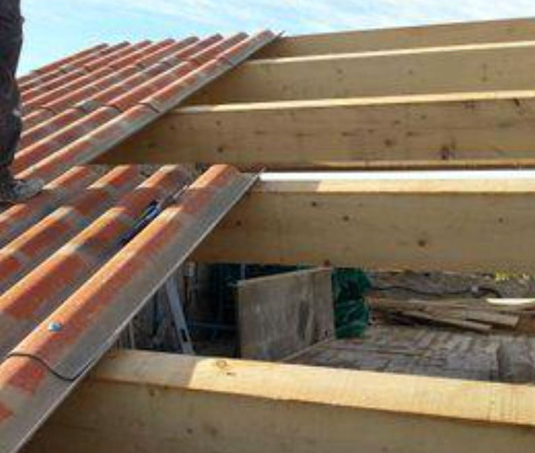 Rénovation et réparation de couverture à Mougins (06250) dans les Alpes Martitimes (06)